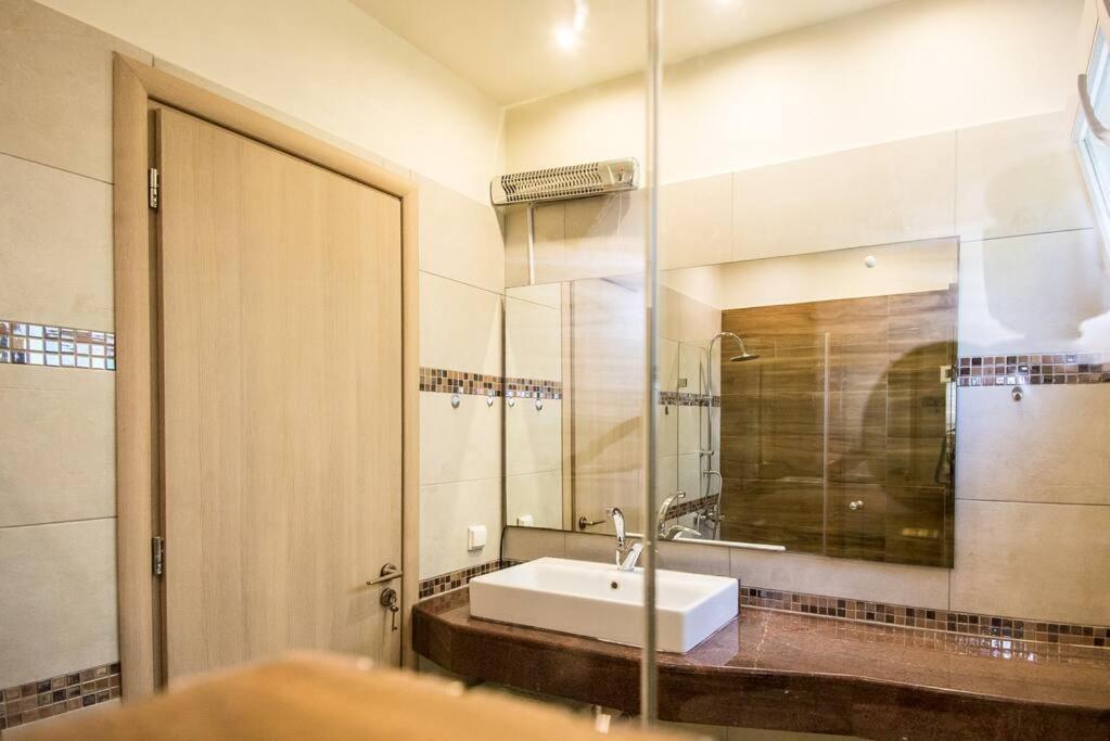 ארגוסטולי Joana Apartment מראה חיצוני תמונה